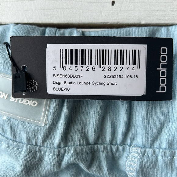 Pajama Set - Picture 2 of 3